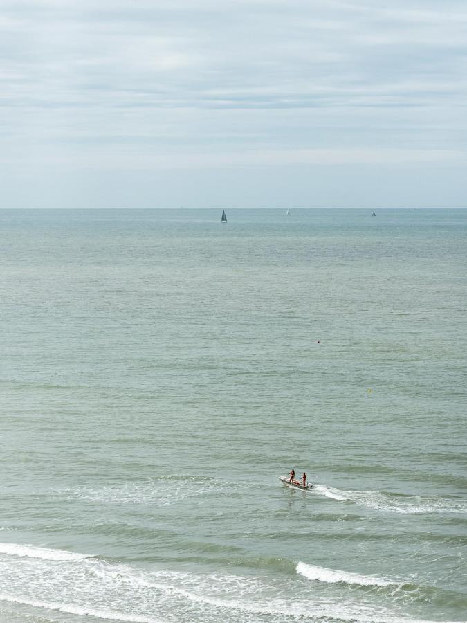 Sea You Soon - Appartement Met Toplocatie Op De Zeedijk Met 2 Slaapkamers Middelkerke Exterior foto